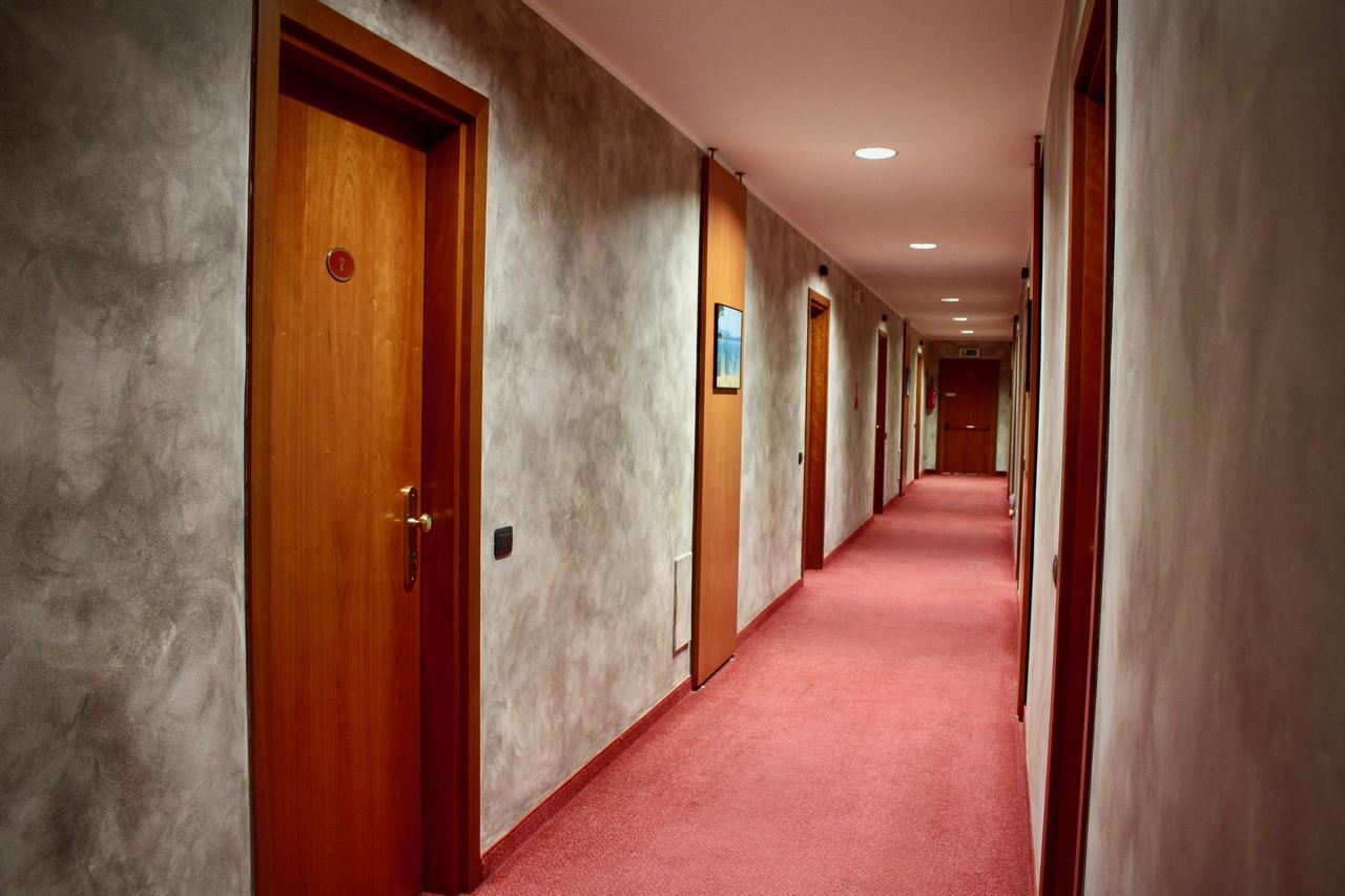 Hotel Air Bag Lodi Exterior photo